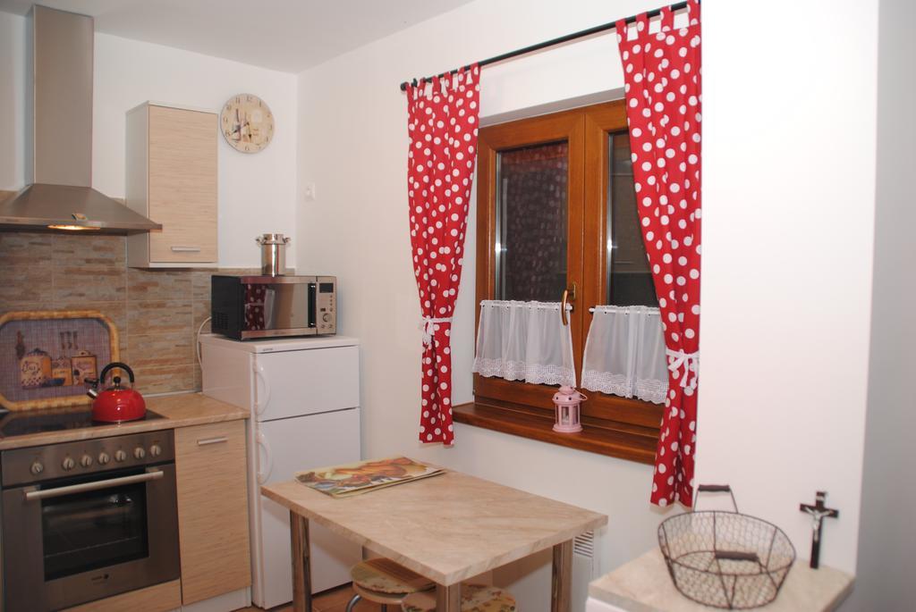 Apartment Erdoszeli Haziko Vendeghaz Bukkszek